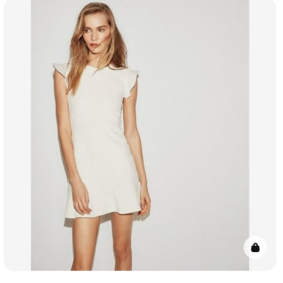 express fit and flare ruffle sleeve dress - Picture 4 of 5